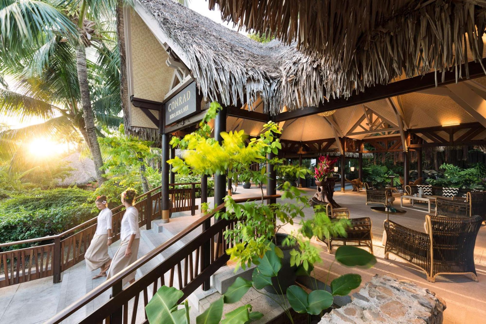 Conrad Bora Bora Nui Hotel Exterior photo